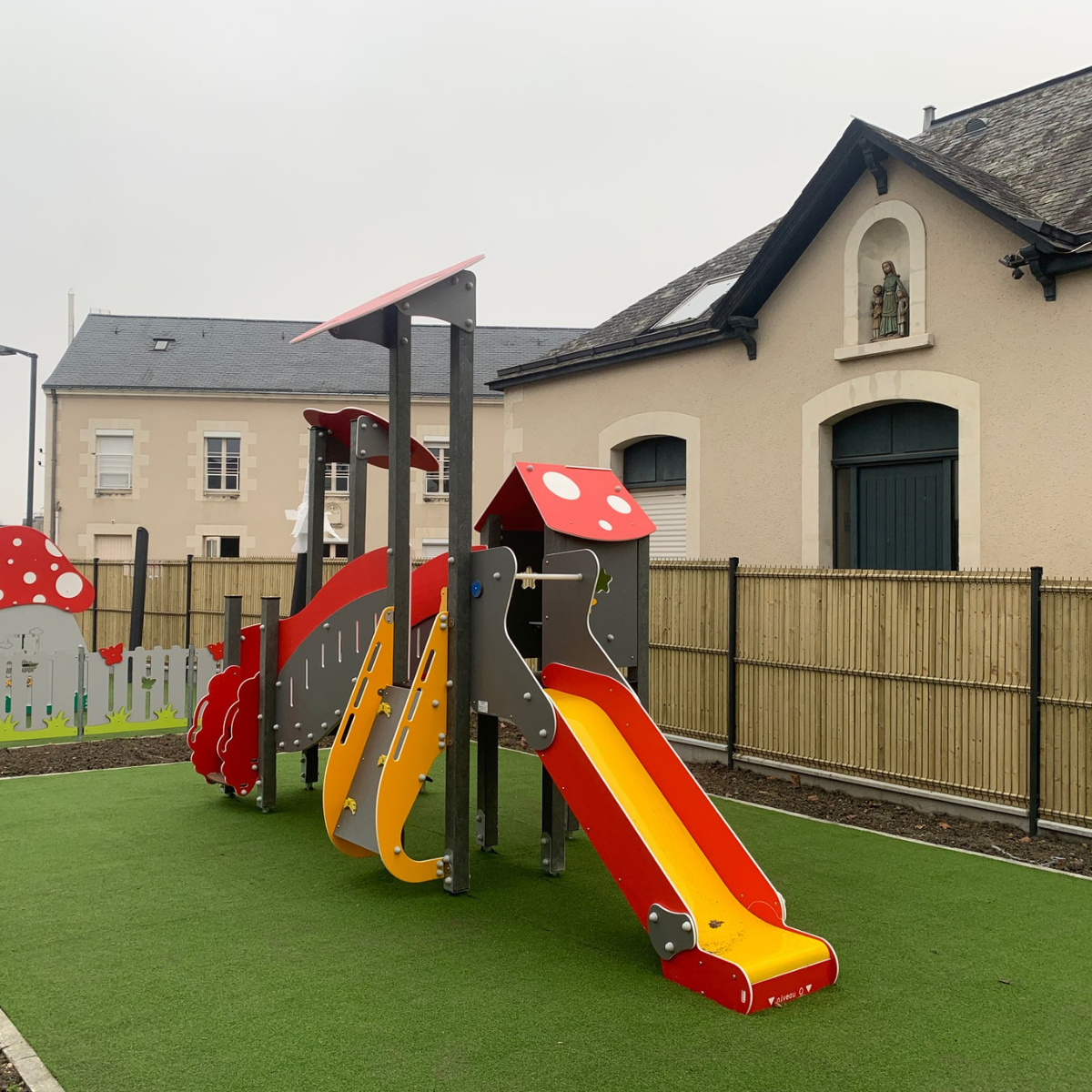 toboggan pour aire de jeux exterieure